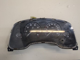 Щиток приборов (приборная панель) Opel Astra 1994-2002