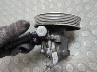 Насос гидроусилителя руля (ГУР), ориг. номер 8D0145177D, Volkswagen Passat 1996-2001
