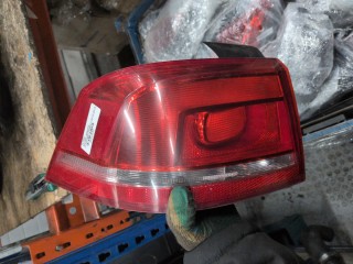 Фонарь (задний) левый, ориг. номер 3AE945095F, 90004873, Volkswagen Passat 2011-2015