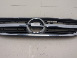 Решетка радиатора Opel Zafira 2003-2006