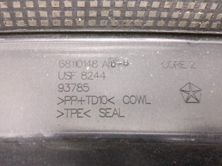 Жабо под дворники (дождевик), ориг. номер 68110148AD, Chrysler 200 2014-2017