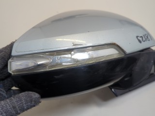 Зеркало боковое правое, ориг. номер 22931856, Chevrolet Volt 2010-2015