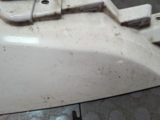 Ресничка под фару правая, ориг. номер 62024BJ00H, Nissan NV200 2009-2026