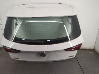 Крышка (дверь) багажника, ориг. номер 39037559, 39047564, Opel Astra K 2015-2019