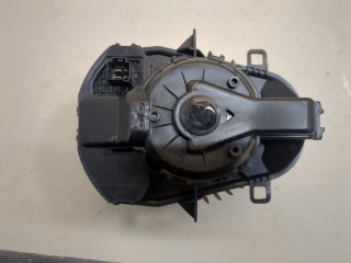 Двигатель отопителя (моторчик печки), ориг. номер 7P0820021B, Volkswagen Touareg 2010-2014