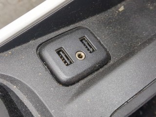 Консоль салона (кулисная часть), ориг. номер 42573943, Chevrolet Bolt 2016-2021
