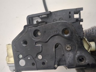 Замок двери правый передний, Volkswagen Passat 2005-2010