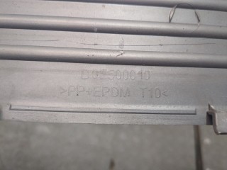 Молдинг бампера, ориг. номер D0E500010, Land Rover Range Rover 2005-2009