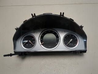 Щиток приборов (приборная панель) Mercedes C W204 2007-2011