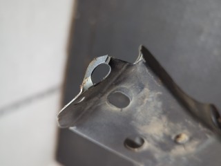 Рамка капота, ориг. номер F2511BA6AA, Nissan Juke 2010-2014