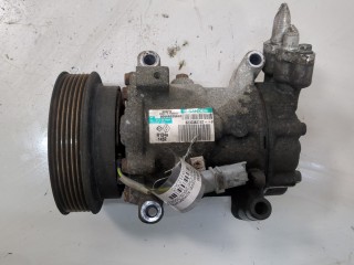 Компрессор кондиционера Renault Clio 2003-2013