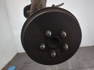 Балка подвески задняя, ориг. номер 4210101010, 4243101030, Toyota Matrix 2002-2004