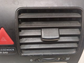 Дефлектор обдува салона, ориг. номер 1K0819203, 1K5863289A, Volkswagen Jetta 5 2005-2010