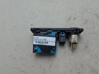 Разъем AUX/USB, ориг. номер LR025882, Land Rover Range Rover Evoque 2011-2015