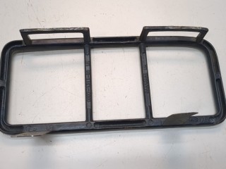 Накладка под фонарь, ориг. номер 89006803, Hummer H2 2002-2007