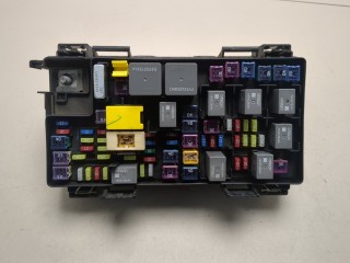 Блок предохранителей, ориг. номер 68217405AA, Dodge Grand Caravan 2010-2020