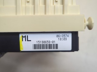 Блок предохранителей, ориг. номер 15190658, Hummer H2 2002-2007