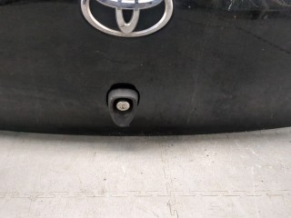 Крышка (дверь) багажника, Toyota Yaris 2005-2009