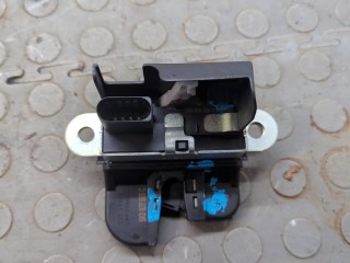 Замок багажника, ориг. номер 5K0827505A, Volkswagen Golf 6 2008-2012