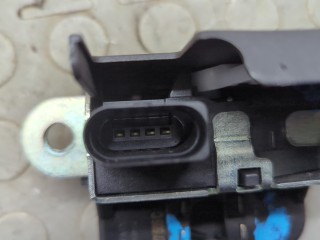 Замок багажника, ориг. номер 5K0827505A, Volkswagen Golf 6 2008-2012