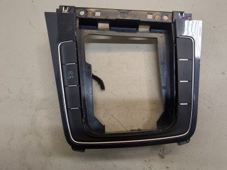 Рамка под кулису, ориг. номер 5GM864263B, Volkswagen Golf 2017-2019
