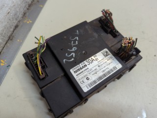 Блок комфорта, ориг. номер 284B2EB30A, Nissan Navara 2001-2007