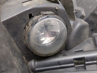 Кронштейн бампера правый передний, ориг. номер 001033319, Renault Scenic 2009-2012