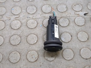 Разъем AUX/USB, ориг. номер T2R34229, Jaguar F-Pace 2015-2020