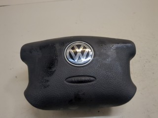 Подушка безопасности водителя Volkswagen Passat 1996-2001