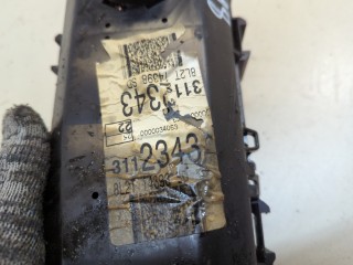Блок предохранителей, ориг. номер 8L2T14398, Ford Explorer 2005-2010