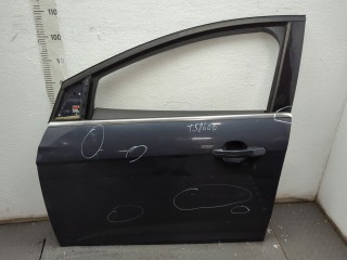 Дверь боковая (легковая) левая передняя Ford Focus 2007-2011