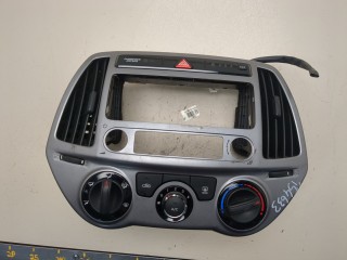 Переключатель отопителя (печки), ориг. номер 972501J640BLH, Hyundai i20 2012-2014