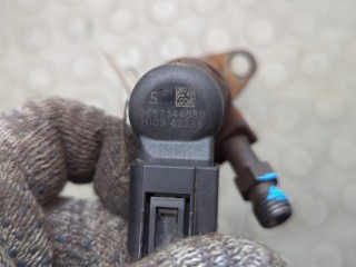 Форсунка топливная, ориг. номер 9657144580, Ford Focus 2004-2008