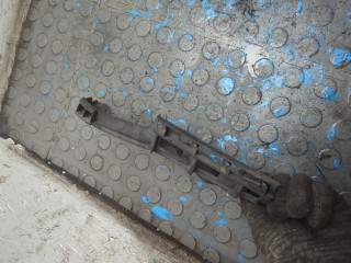 Кронштейн фары правый, ориг. номер 1T0807184A, Volkswagen Touran 2006-2010