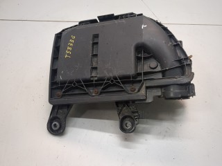 Корпус воздушного фильтра Citroen C4 Grand Picasso 2006-2013
