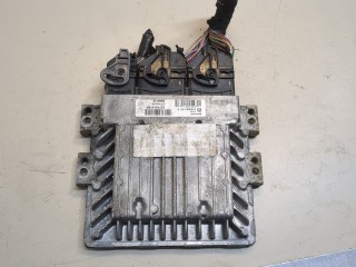 Блок управления двигателем Renault Scenic 2009-2012