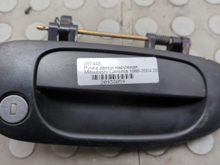 Ручка двери наружная правая передняя, ориг. номер MR915180, Mitsubishi Carisma 1999-2004