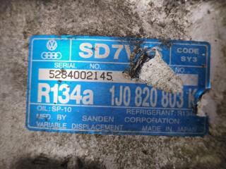 Компрессор кондиционера, ориг. номер 1J0820803L, Volkswagen Golf 4 1997-2006