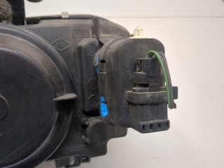 Фара (передняя) правая, ориг. номер 260101792R, Renault Scenic 1996-1999