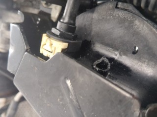 Генератор, ориг. номер AV6N-10300-DD, 2251619, Ford Focus 2014-2019
