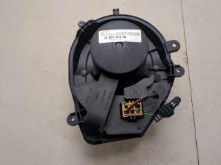 Двигатель отопителя (моторчик печки), ориг. номер 8D1820021, Volkswagen Passat 2000-2005