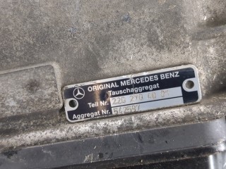 КПП - автомат (АКПП), ориг. номер A2202704801, Mercedes S W220 2002-2005