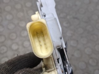 Замок двери правый передний, ориг. номер 3C2837016A, Volkswagen Passat 2005-2010