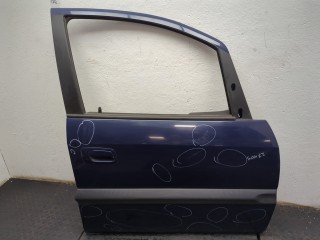 Стекло боковой двери правое переднее Opel Zafira 1999-2003