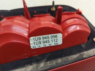Фонарь (задний) правый, ориг. номер 1U9945096, 1U9945112, Skoda Octavia 2000-2011