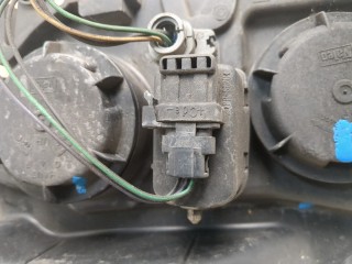 Фара (передняя) правая, ориг. номер 260102746R, Renault Scenic 1999-2003