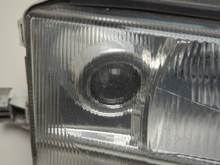Фара (передняя) правая, ориг. номер 1U1941018A, Skoda Octavia 2000-2011
