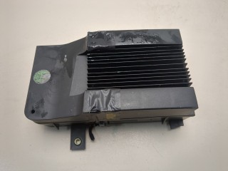 Сабвуфер, Volvo S40 2000-2004