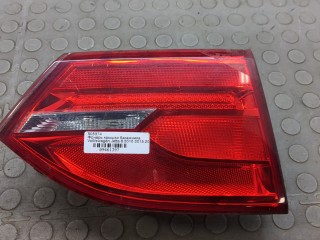 Фонарь крышки багажника правый Volkswagen Jetta 2010-2014