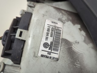 Фонарь (задний) правый, ориг. номер 1K6945096G, Volkswagen Golf 1997-2006